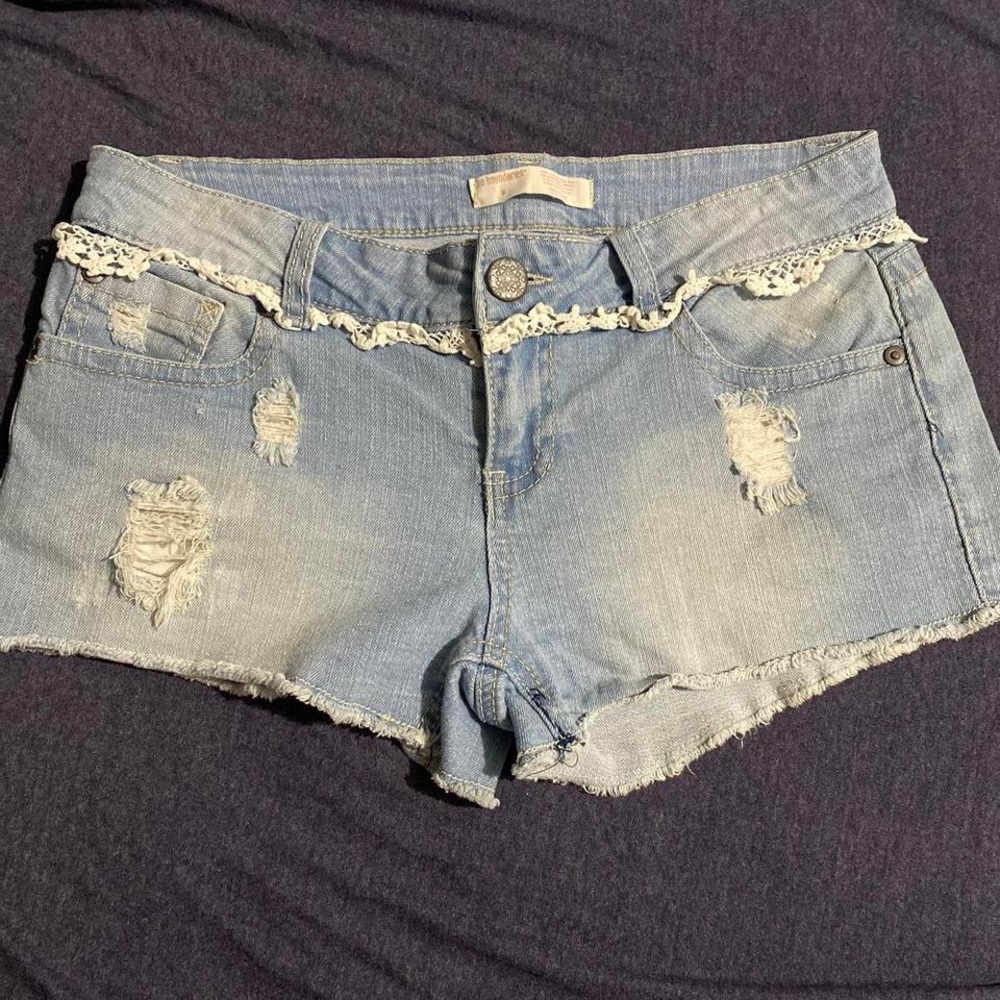 coquette laced styled shorts, size 9!